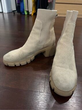 Steve Madden Neutral Suede Chelsea Lug Boots for Women - Beige